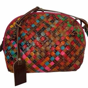 L’artiste by Spring Step HB basket multicolor crossbody bag